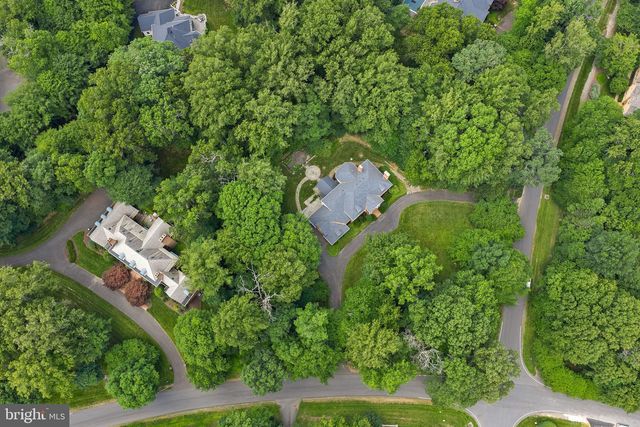 190 FALCON RIDGE RD, Great Falls, VA 22066
