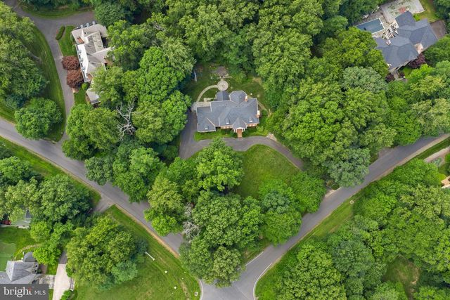 190 FALCON RIDGE RD, Great Falls, VA 22066