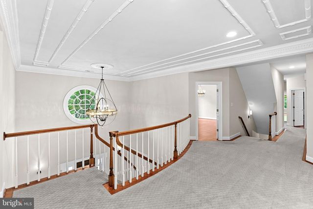 190 FALCON RIDGE RD, Great Falls, VA 22066