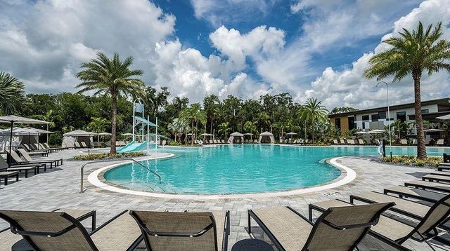 8588 SNOWFALL STREET, Sarasota, FL 34241