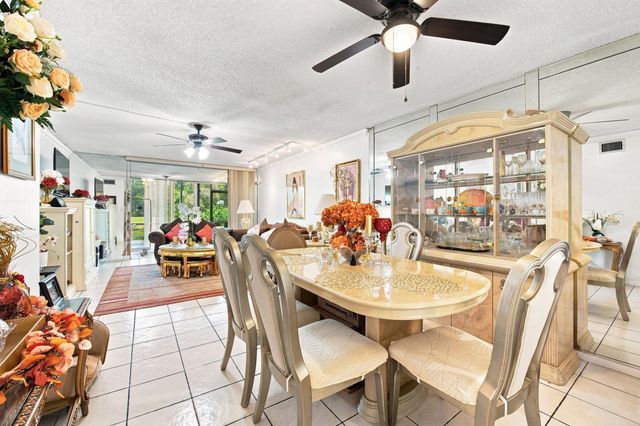 3601 INVERRARY Drive 107, Lauderhill, FL 33319