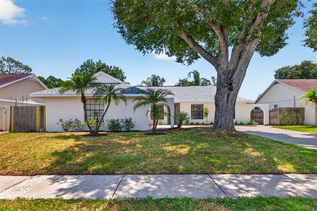5106 PENNSBURY DRIVE, Tampa, FL 33624