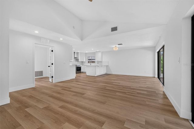 5106 PENNSBURY DRIVE, Tampa, FL 33624
