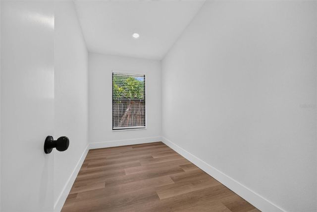 5106 PENNSBURY DRIVE, Tampa, FL 33624