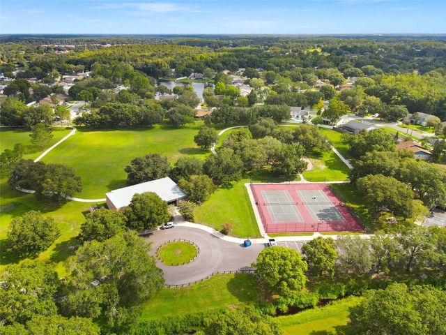 5106 PENNSBURY DRIVE, Tampa, FL 33624