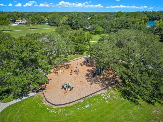 5106 PENNSBURY DRIVE, Tampa, FL 33624