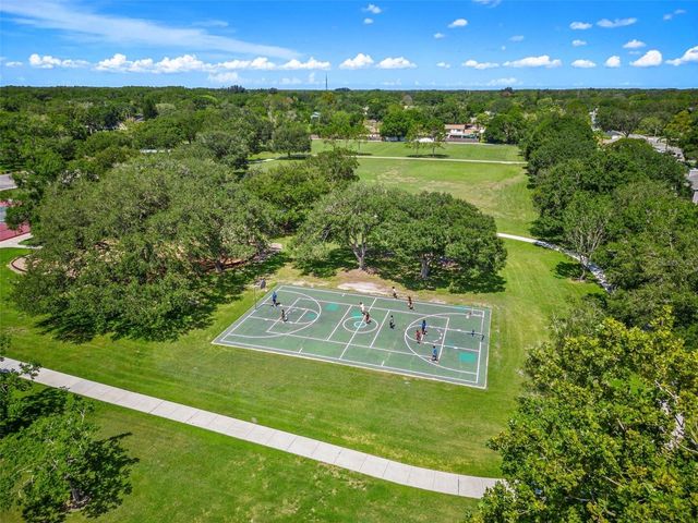 5106 PENNSBURY DRIVE, Tampa, FL 33624