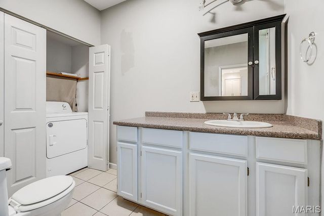 829 W Bottom Avenue, Columbia, IL 62236