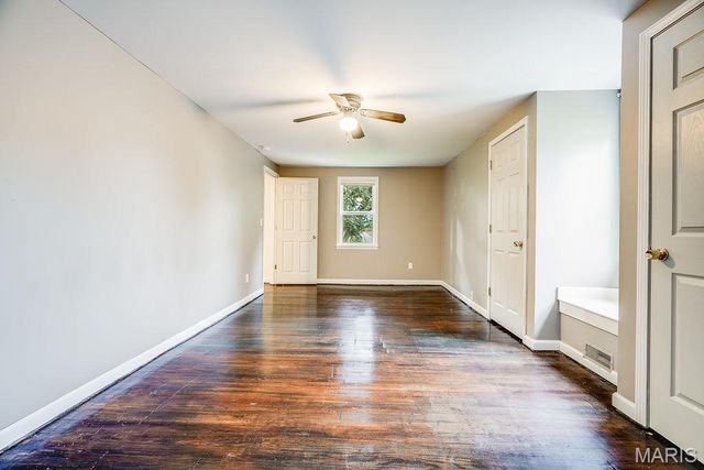 829 W Bottom Avenue, Columbia, IL 62236