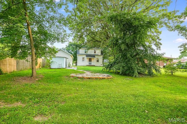 829 W Bottom Avenue, Columbia, IL 62236