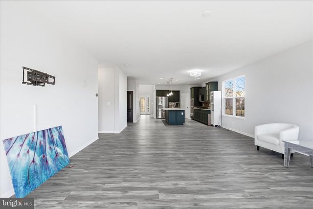 6423 OCELOT ST, Waldorf, MD 20603