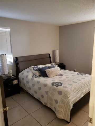 1225 SW 46th Avenue 203, Pompano Beach, FL 33069