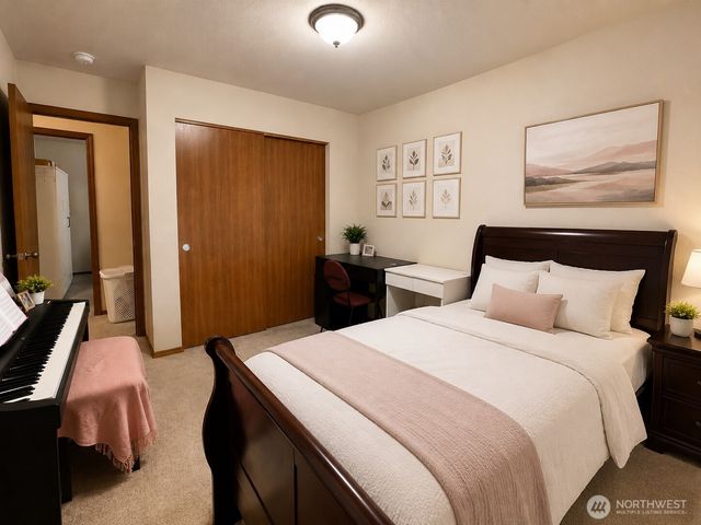12503 SE 259th Place, Kent, WA 98030