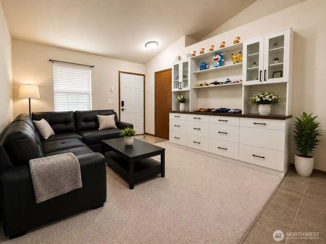 12503 SE 259th Place, Kent, WA 98030