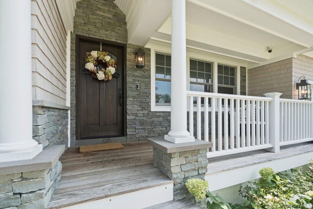 6 Shell Drive, Glen Cove, NY 11542 — photo 3