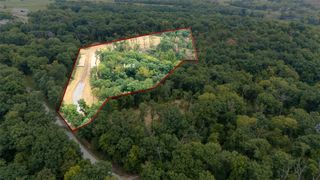 Seneca Road NW, Swisher, IA 52338