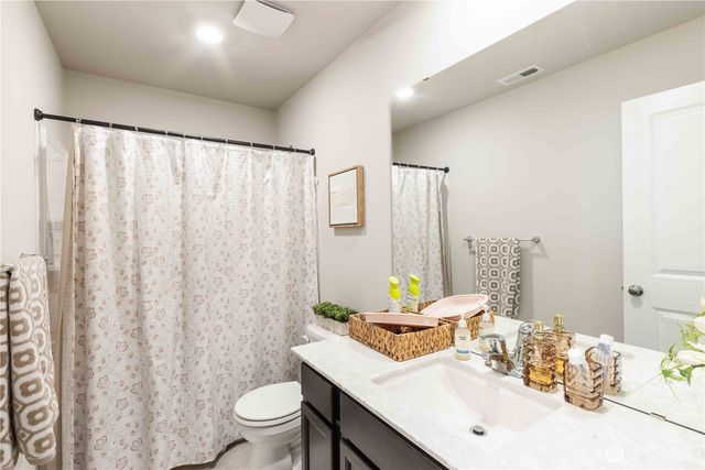 1164 SW Pendleton Way, Port Orchard, WA 98367