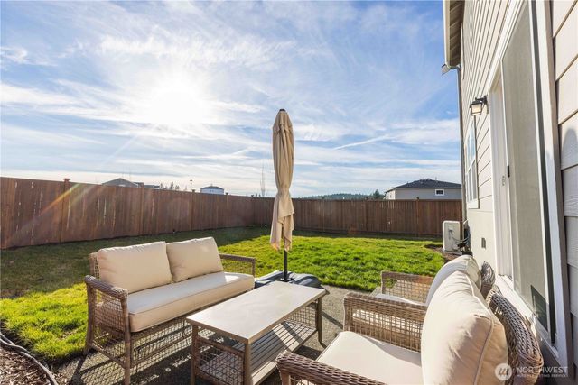 1164 SW Pendleton Way, Port Orchard, WA 98367