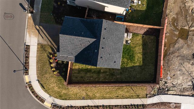 1164 SW Pendleton Way, Port Orchard, WA 98367