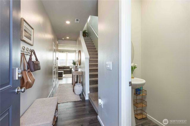 1164 SW Pendleton Way, Port Orchard, WA 98367