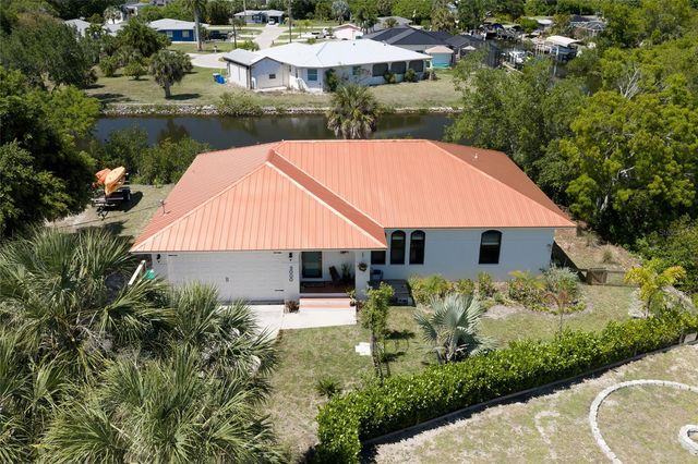 3000 BANYAN WAY, Punta Gorda, FL 33950