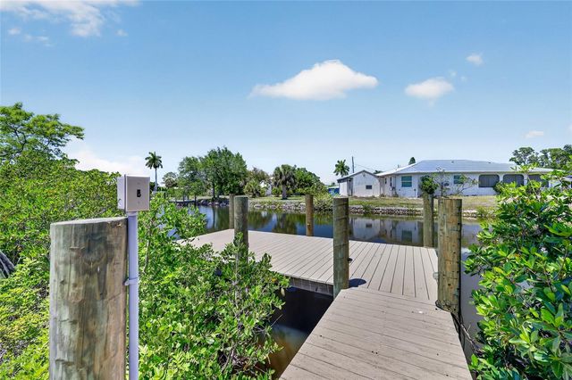 3000 BANYAN WAY, Punta Gorda, FL 33950