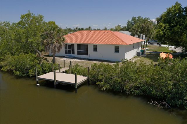 3000 BANYAN WAY, Punta Gorda, FL 33950