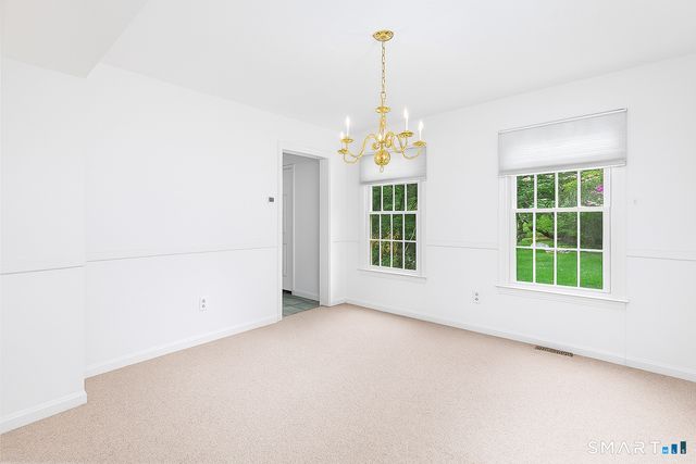 29 Hungry Hill Circle, Guilford, CT 06437