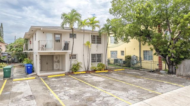 2506 SW 9th St 1, Miami, FL 33135