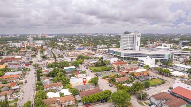 2506 SW 9th St 1, Miami, FL 33135