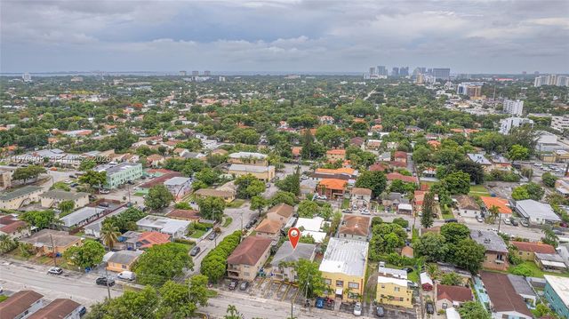 2506 SW 9th St 1, Miami, FL 33135