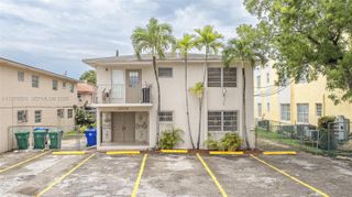 2506 SW 9th St 1, Miami, FL 33135