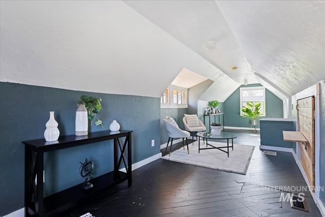 3111 Palouse St, Boise, ID 83705