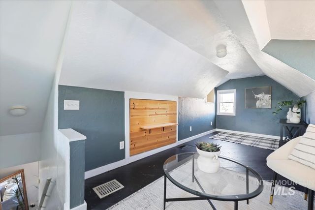 3111 Palouse St, Boise, ID 83705