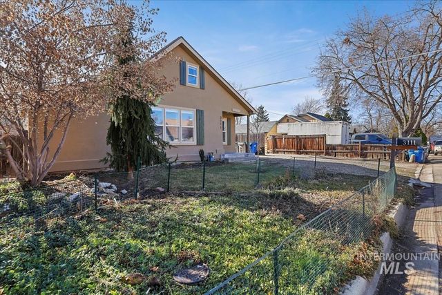 3111 Palouse St, Boise, ID 83705