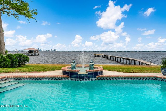 4589 ORTEGA Boulevard, Jacksonville, FL 32210