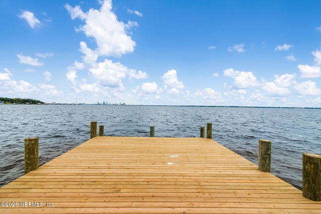 4589 ORTEGA Boulevard, Jacksonville, FL 32210