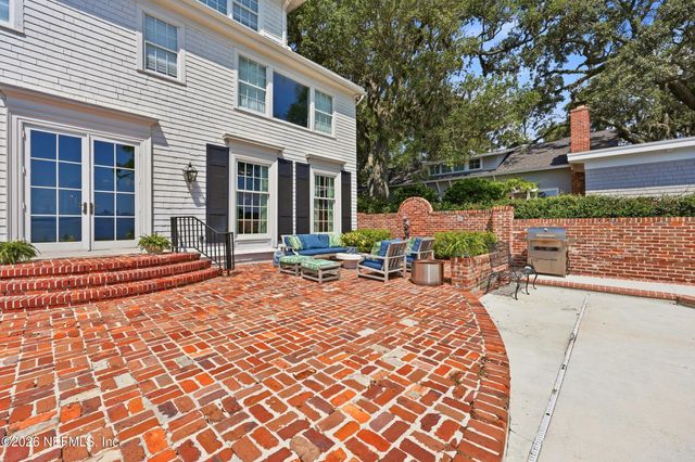 4589 ORTEGA Boulevard, Jacksonville, FL 32210