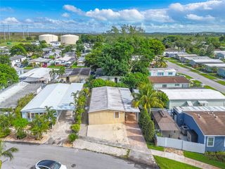 21771 NW 6th Street, Pembroke Pines, FL 33029
