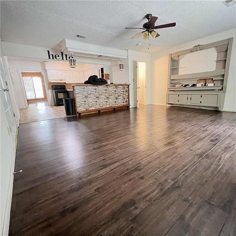 1404 Tampa Drive, Mobile, AL 36605