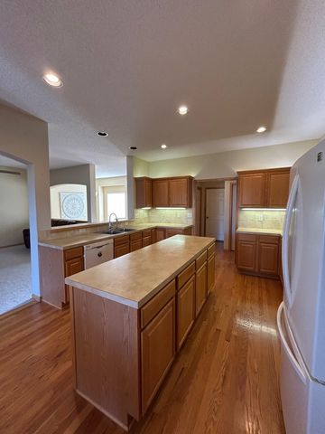 14010 E Whitewood St, Wichita, KS 67230