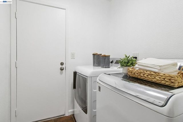 36746 Peach Ct., Newark, CA 94560
