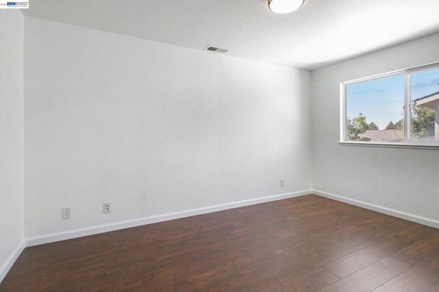 36746 Peach Ct., Newark, CA 94560