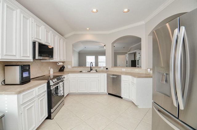 3831 Carters Lake Drive, Richmond, TX 77406