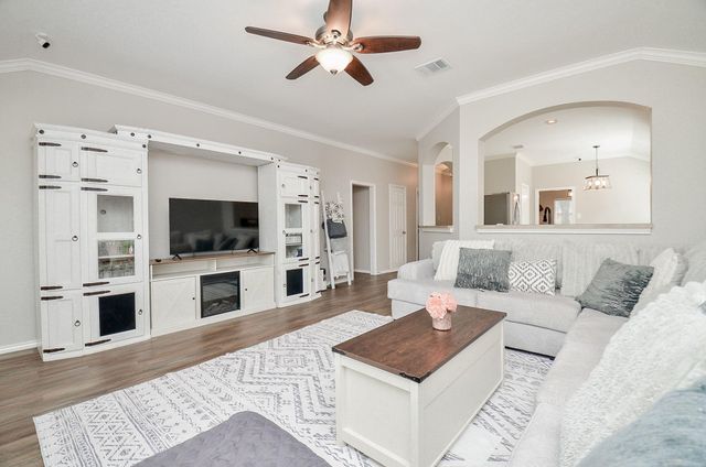 3831 Carters Lake Drive, Richmond, TX 77406