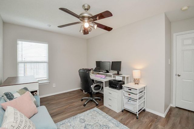 3831 Carters Lake Drive, Richmond, TX 77406