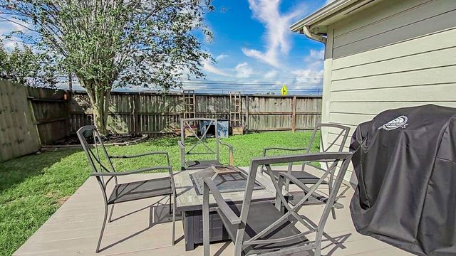 3831 Carters Lake Drive, Richmond, TX 77406