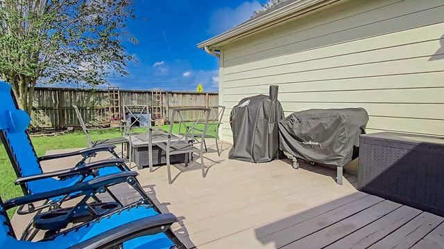 3831 Carters Lake Drive, Richmond, TX 77406
