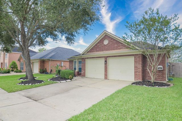 3831 Carters Lake Drive, Richmond, TX 77406