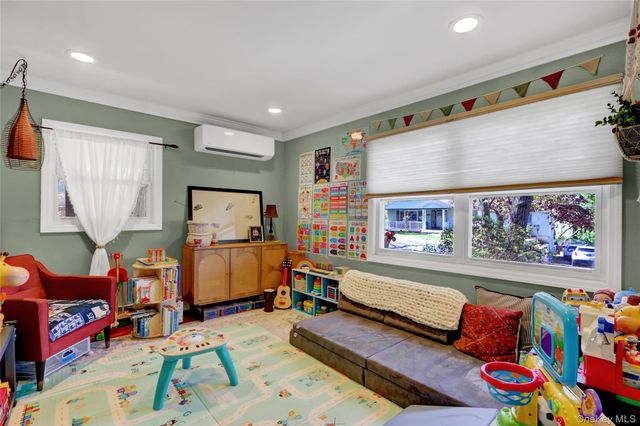 25 Zenith Road, Rocky Point, NY 11778